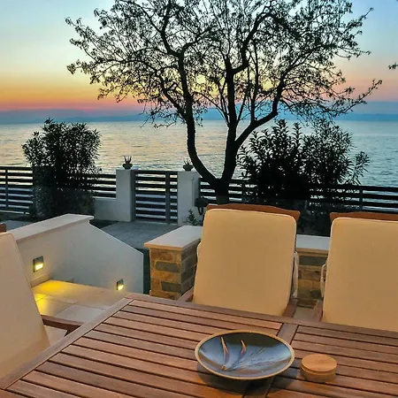 Balconies On Sea - The Garden Casa vacanze *